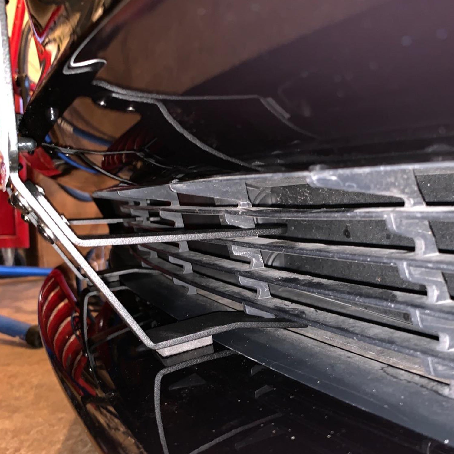 Tesla Model Y/3 license plate frame