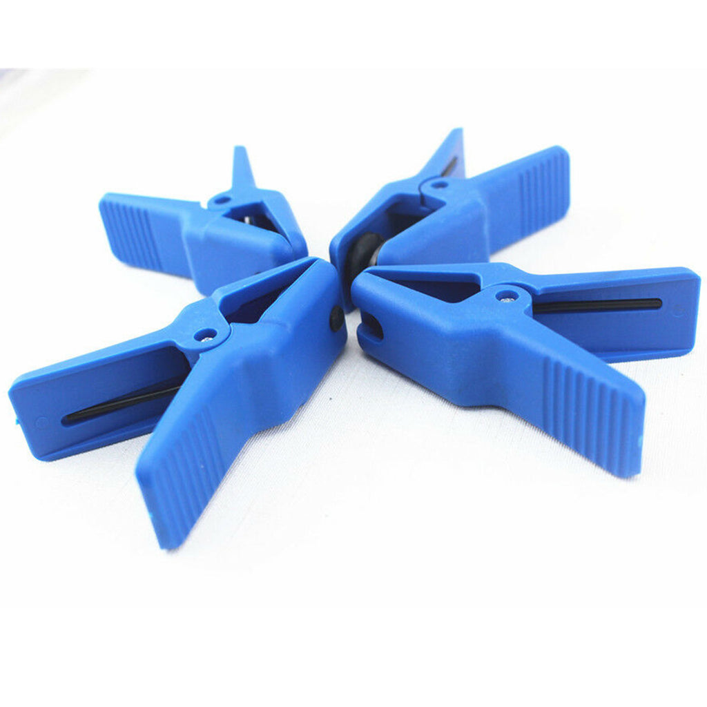 4-piece set of pipe clamps: fuel line clamp, brake line clamp, pipe sealing pliers, auto repair tools.