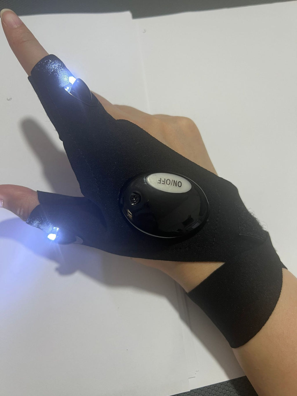 LED finger light gloves