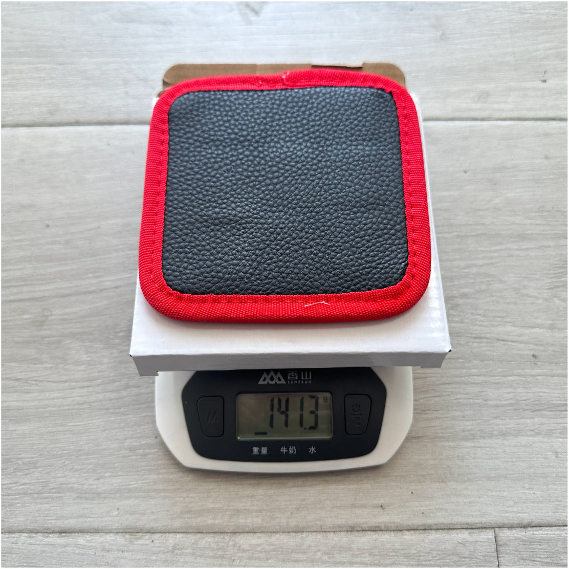 Double-sided magnetic leather mat [boxed] 1.07kg